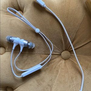 NU earphones (charging cord included )